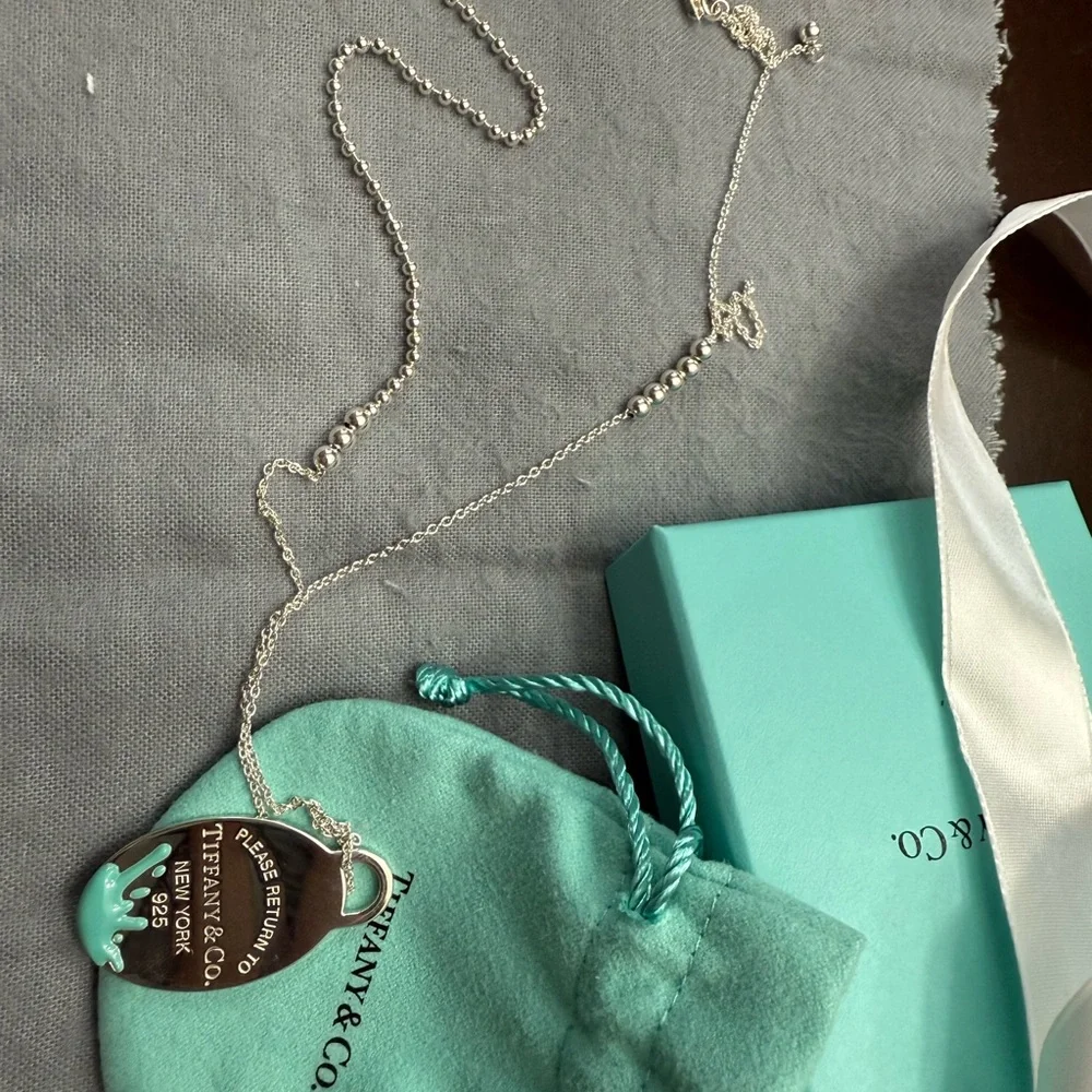 Tiffany & Co. Silver Oval Splash Pendant Necklace - Picture 1 of 6